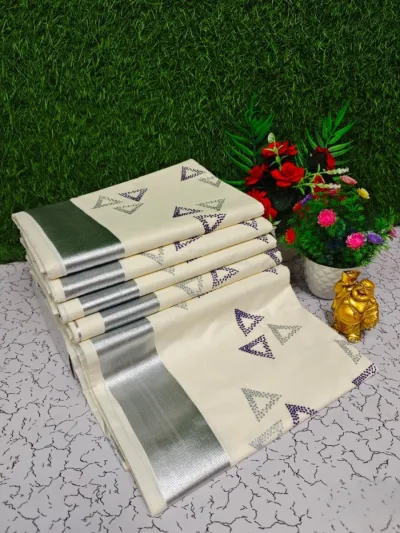 Temple Triangle Motif Kerala Cotton Saree